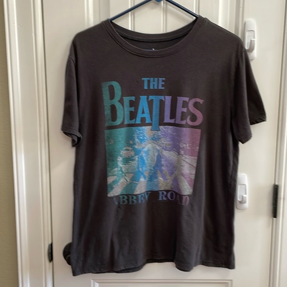 The Beatles Tops - The BEATLES ABBEY ROAD black tee shirt.  M